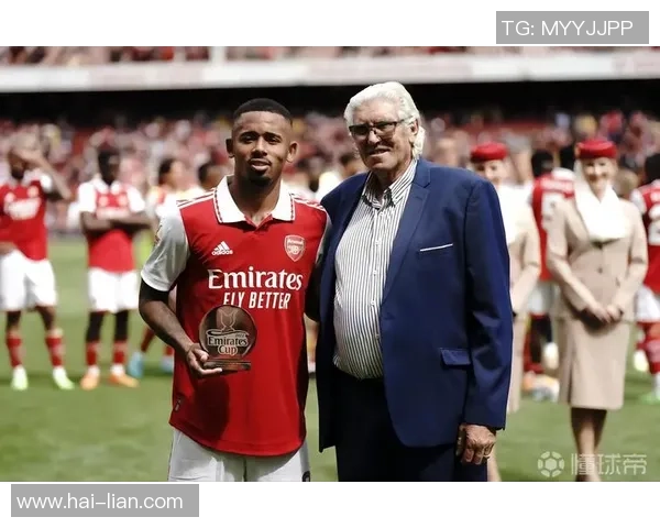 热苏斯的崛起之路:从青训小将到足坛明星的华丽转身